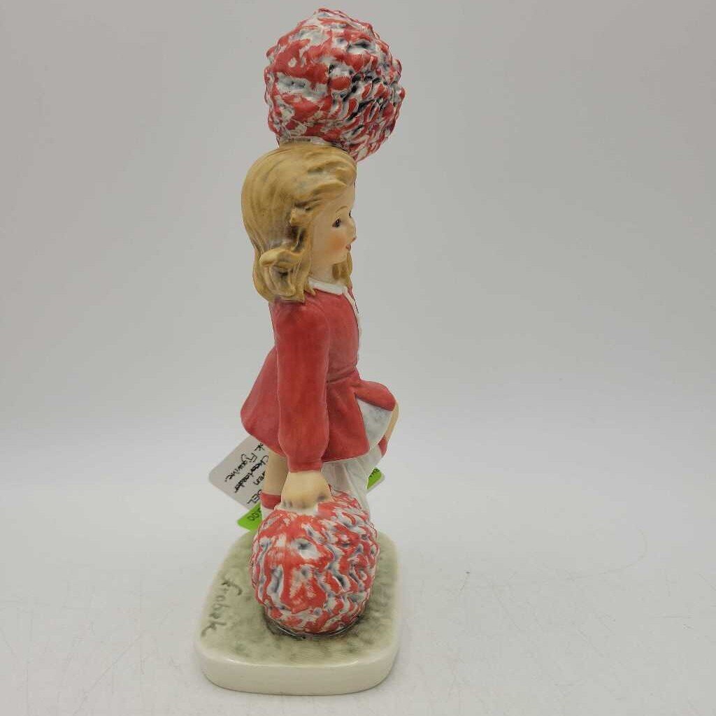 Vintage Goebel Cheerleader figure (RHA)