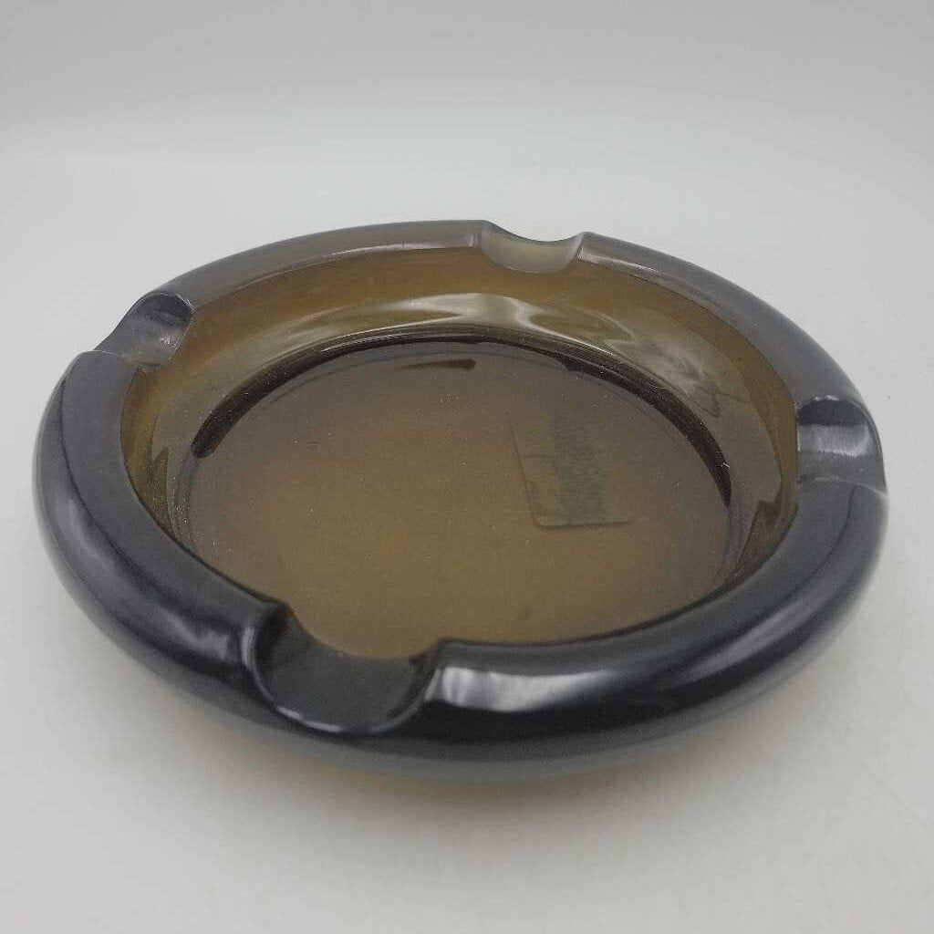 Large Amber Ashtray (JAS)