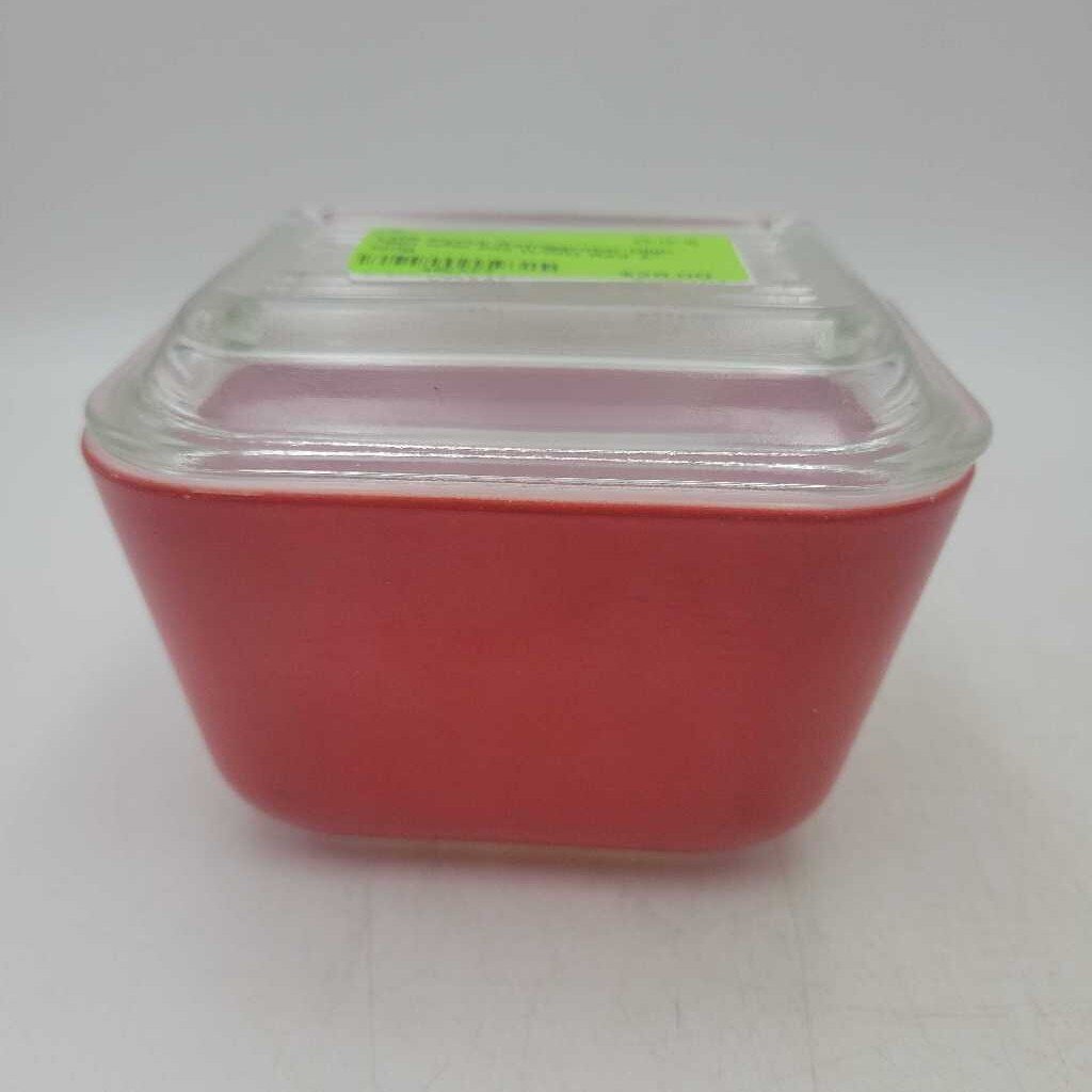 Pyrex Refrigerator Dish "501 with lid (LOR)