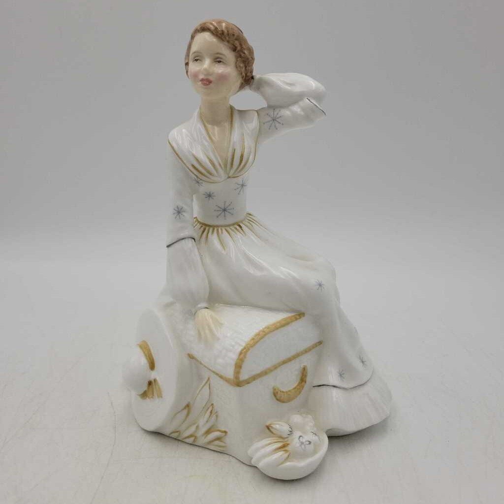 Royal Doulton Summer's Day H.N. 2181 (HAUS)