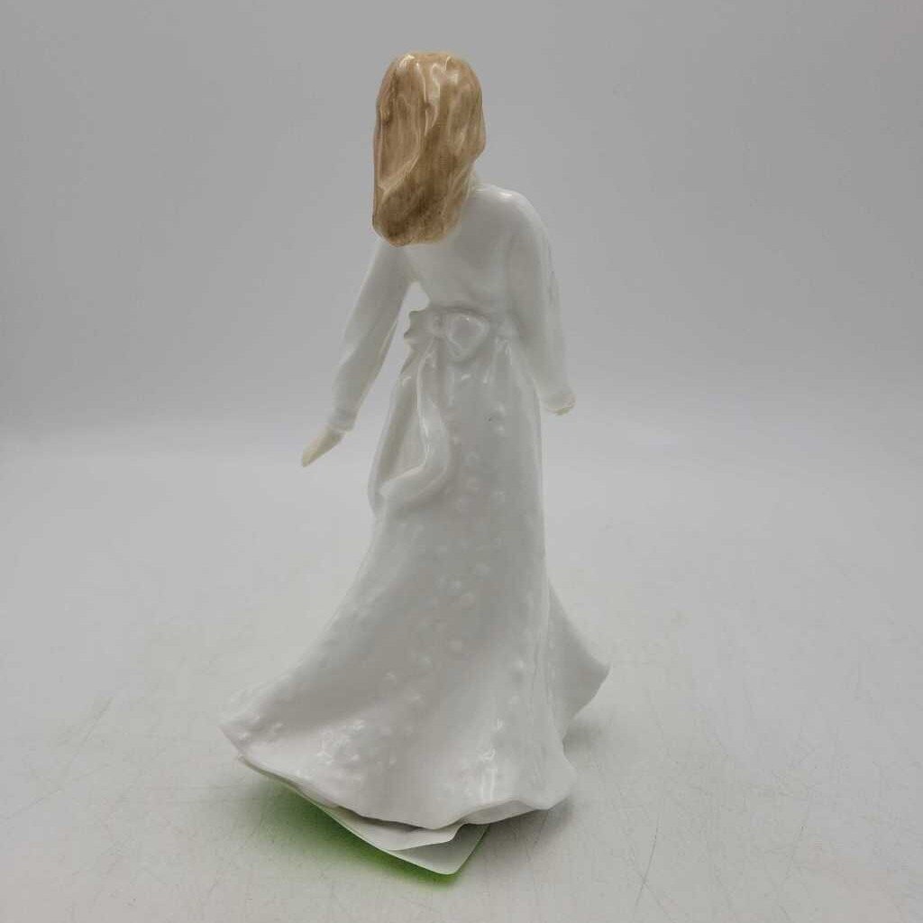 Royal Doulton Remembering You HN 4085 (HAUS)