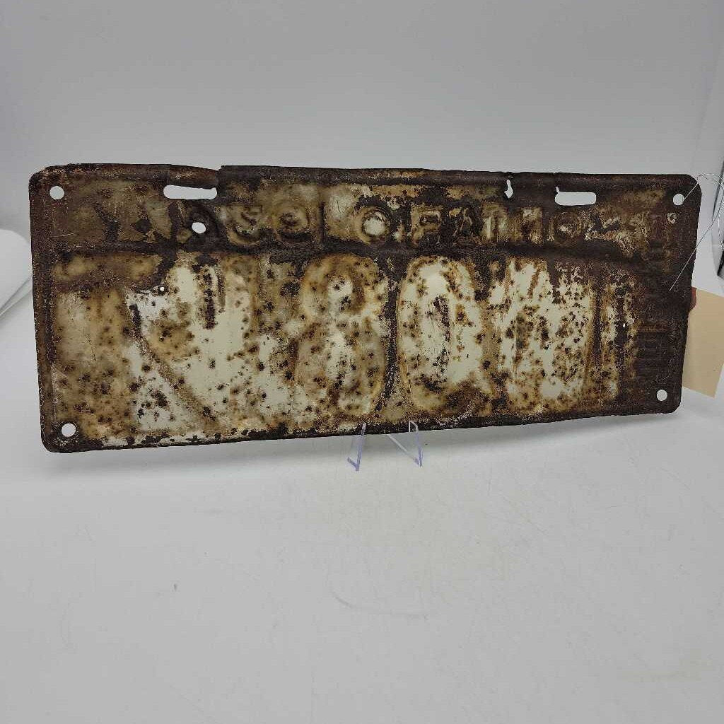 1934 Ontario Trailer License plate (JAS)