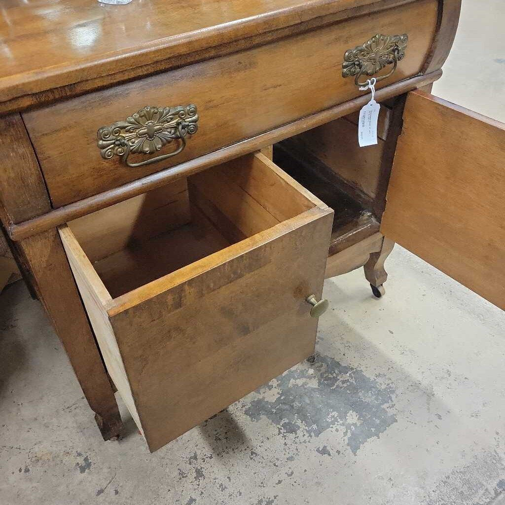 Antique Washstand (LOR)