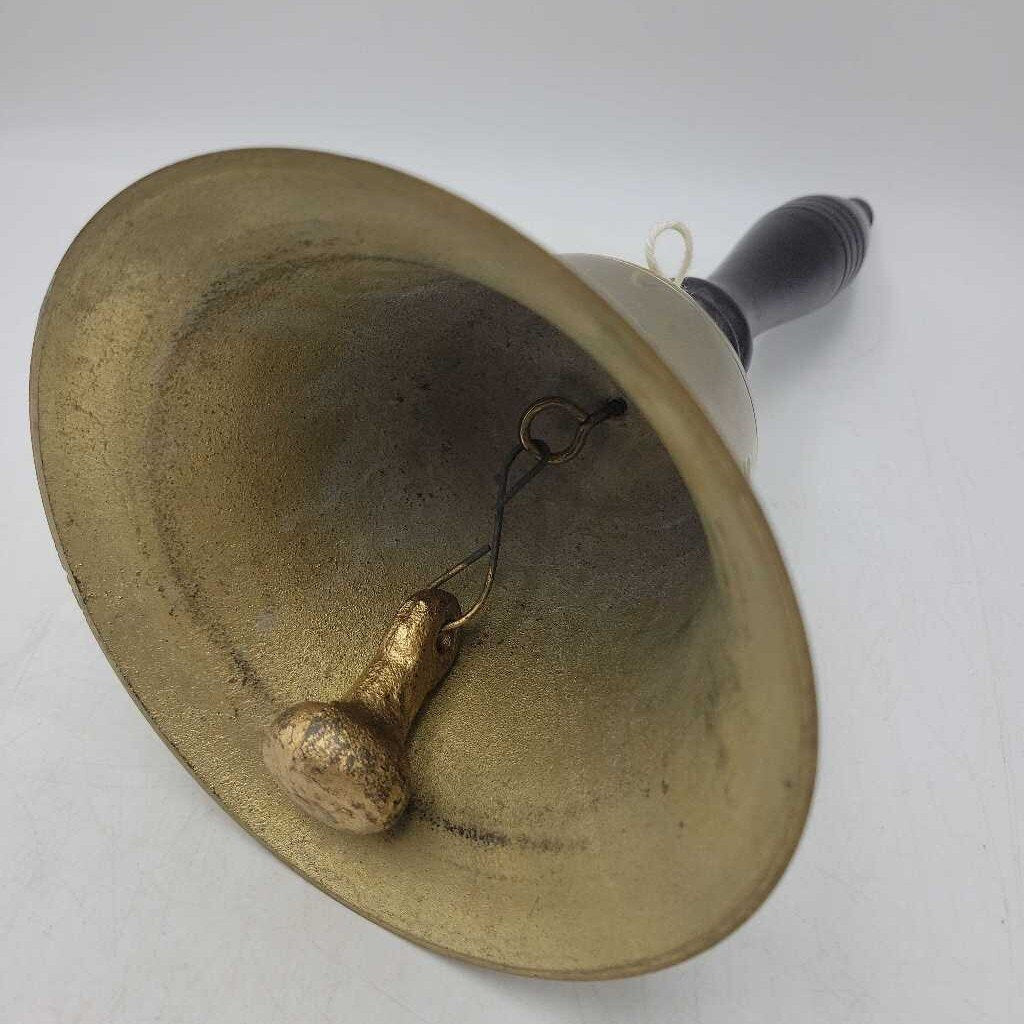 Vintage large brass school Bell (Yvo)(601)