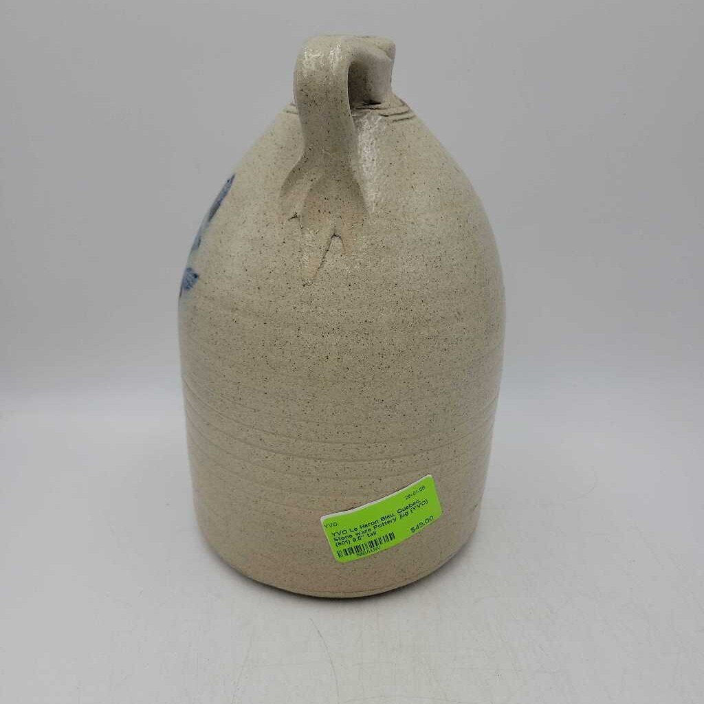 Le Heron Bleu, Quebec, Stone ware Pottery jug (YVO) (601)
