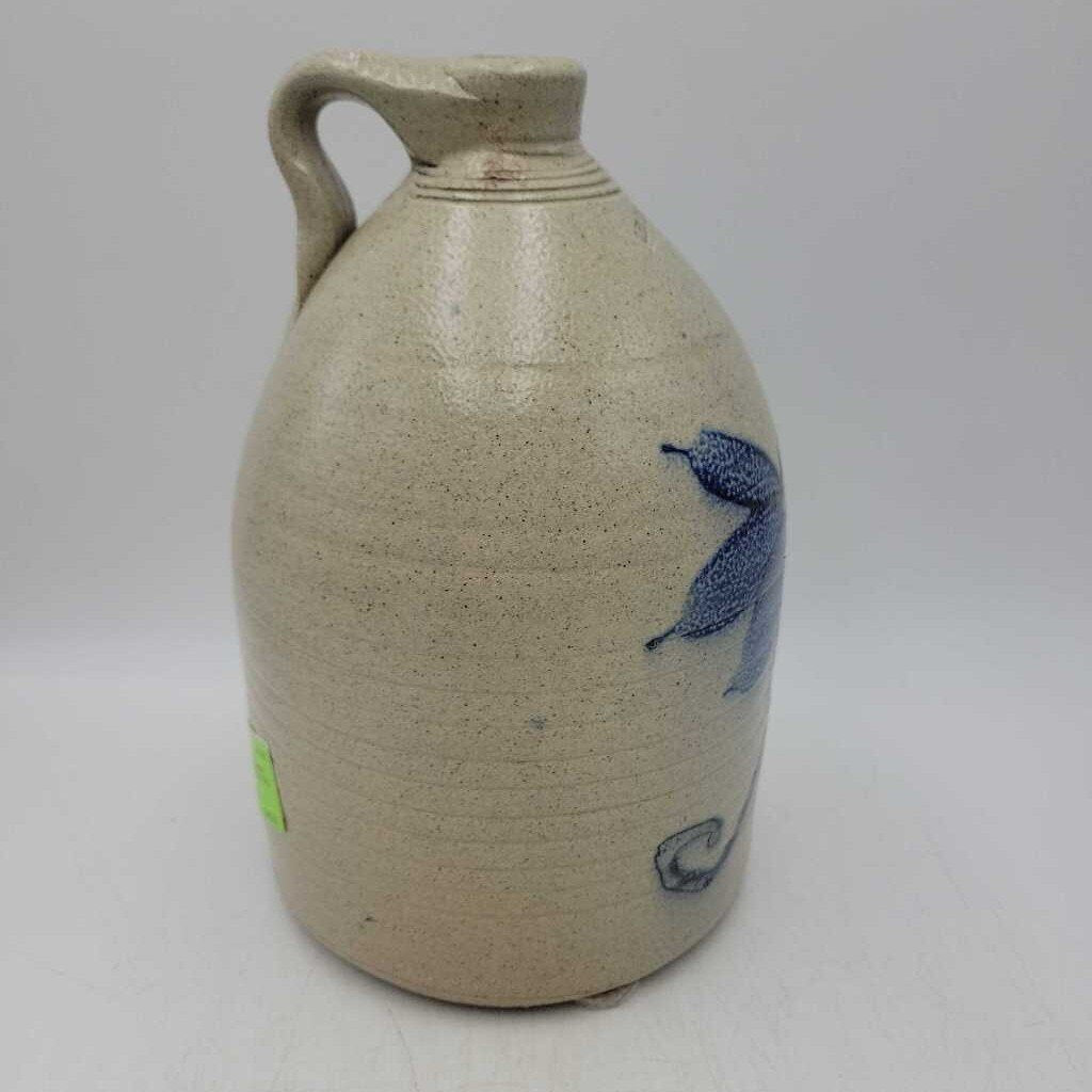Le Heron Bleu, Quebec, Stone ware Pottery jug (YVO) (601)