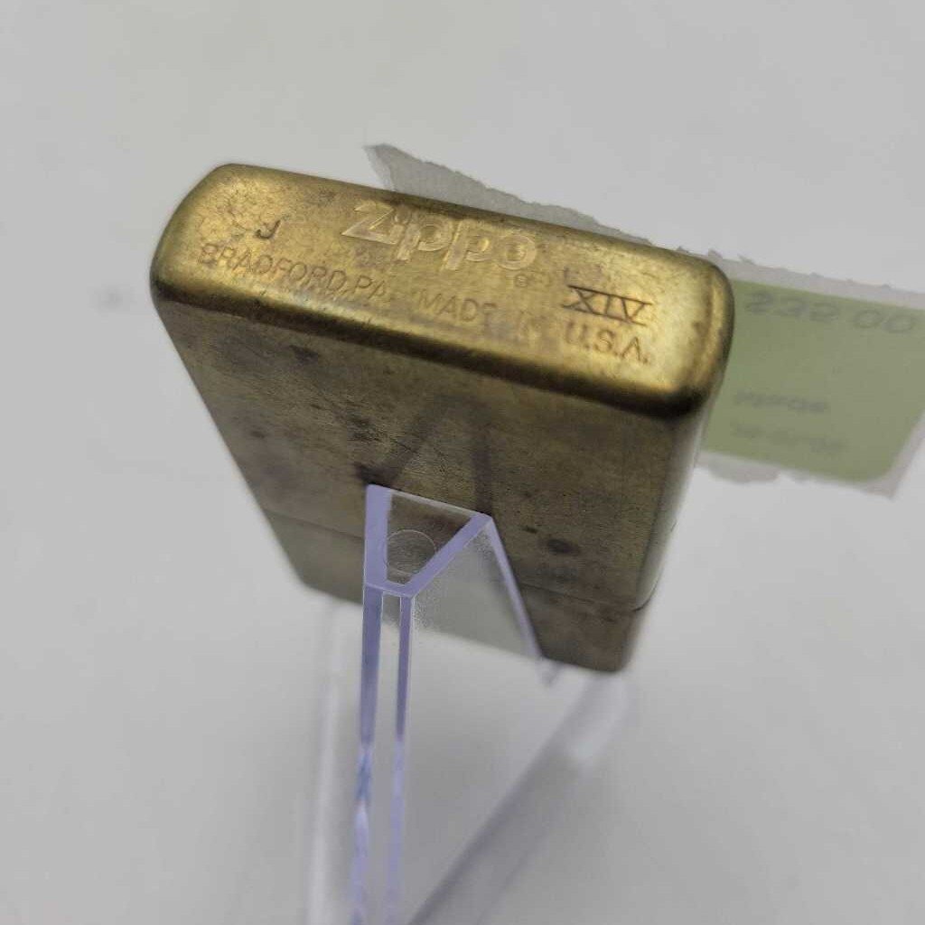 Zippo brass Lighter Made in The USA (BS)