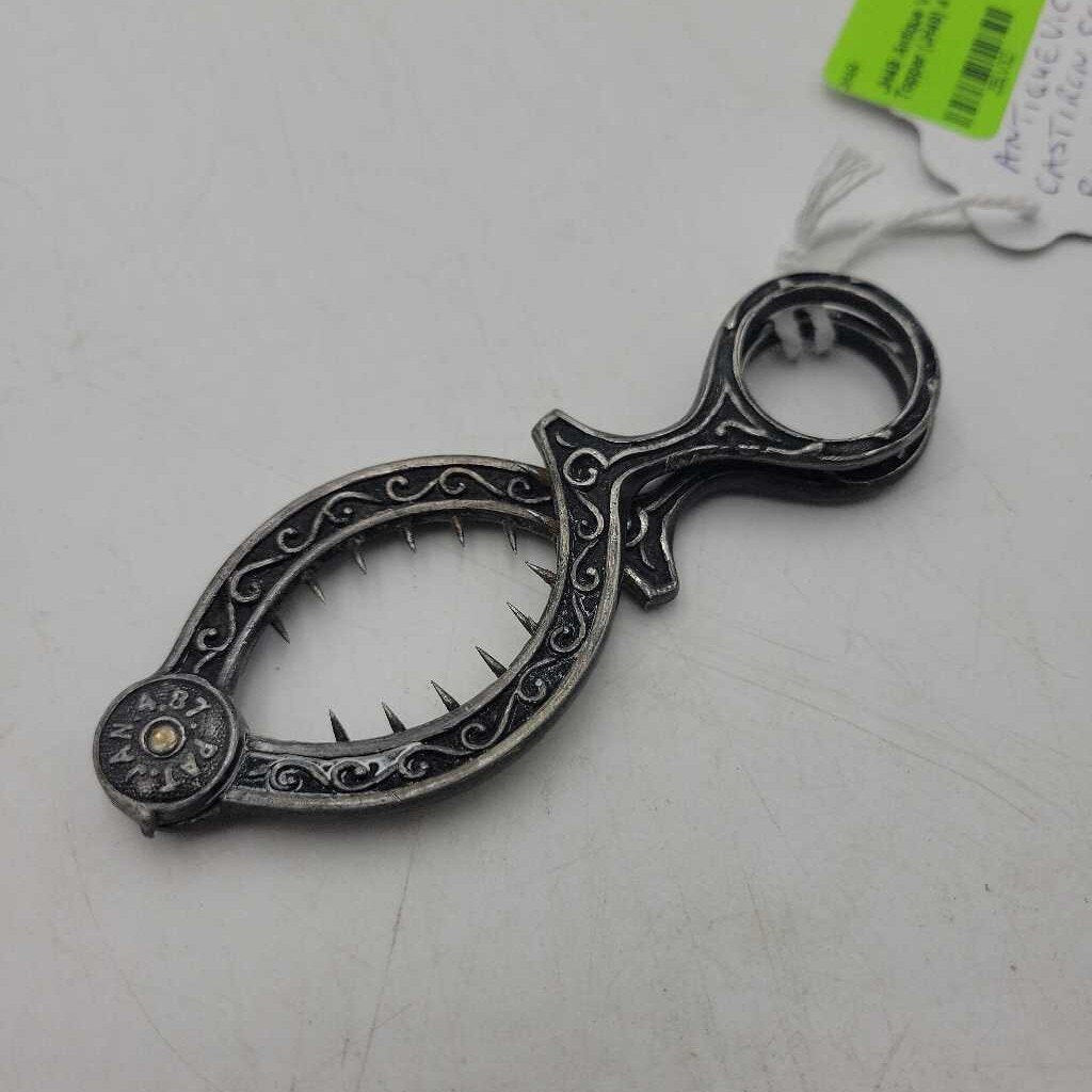 Antique Victorian Egg Topper (JH49)