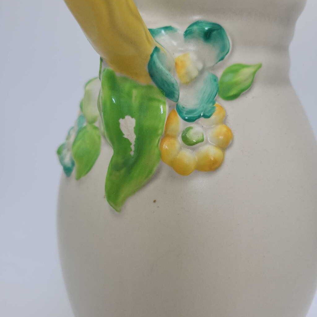 Newport Pottery, Clarice Cliff vase (NUR)