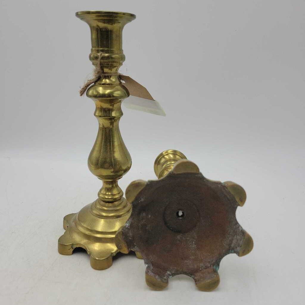 Brass Candlesticks (Set of 2) (UR)