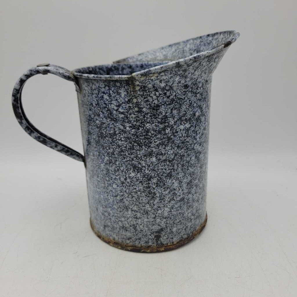 Vintage Graniteware Pitcher (LOR)