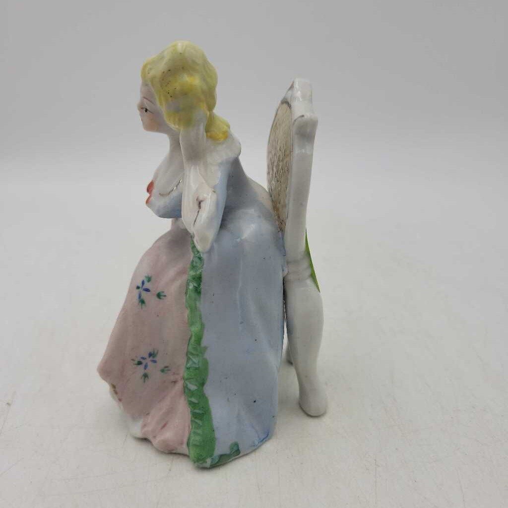 Occupied Japan woman sitting on chair OJ figure (JAS)