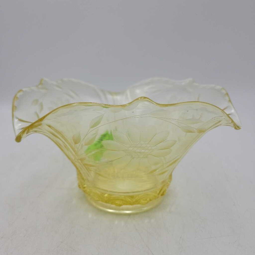 1930's Hughes Corn flower bowl (DS) 3528