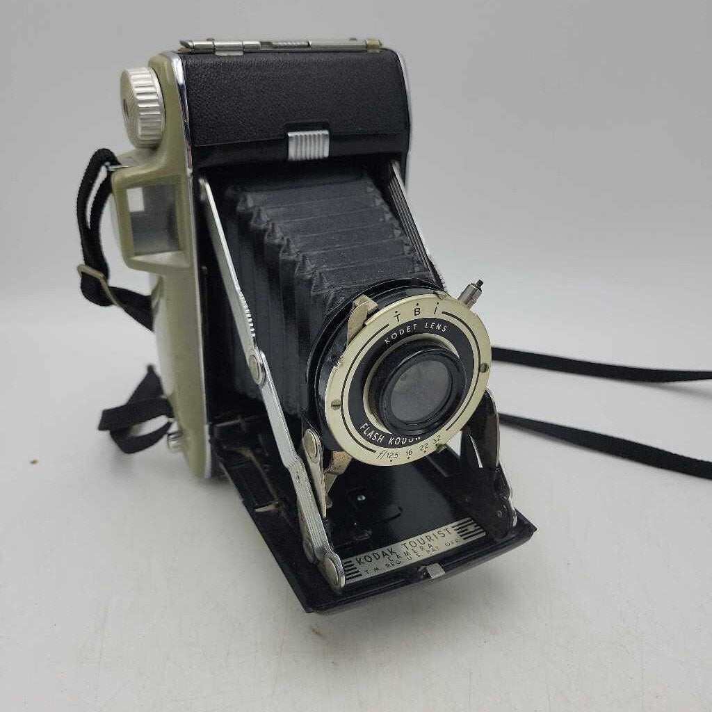 Kodak TBI Tourist folding Camera (BS)