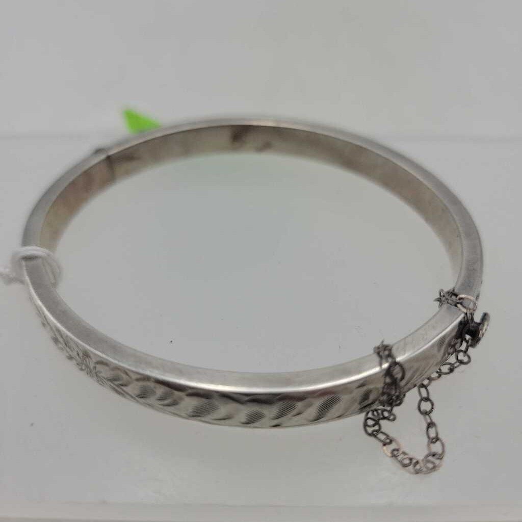Burkhardt Sterling Bangle- 13822 (VT)