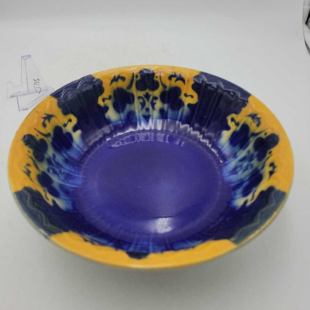Victorian 19th Century Majolica Bowl (ERG)