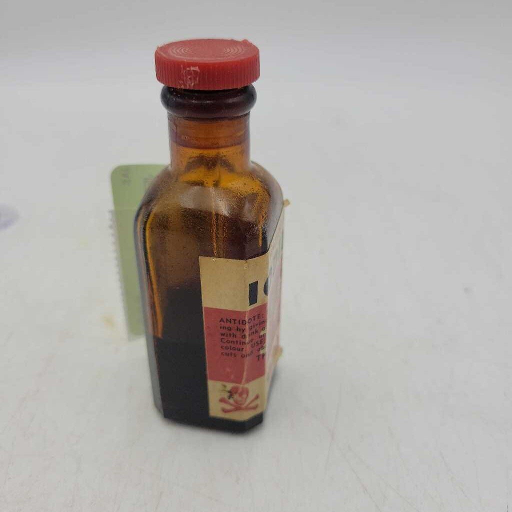 Poison Bottle Iodine Skull and bones (JAS)