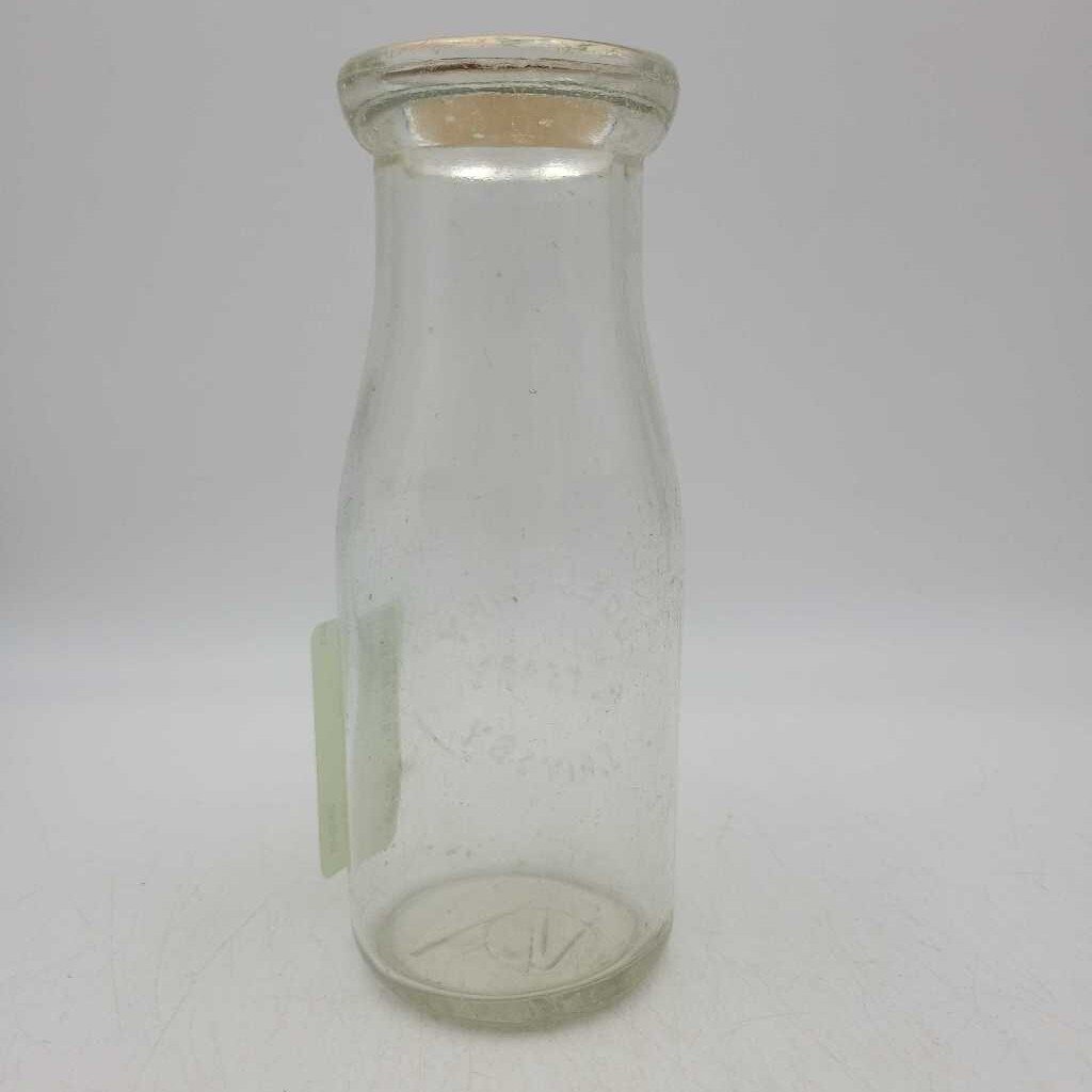 Model Dairy half pint Milk Bottle Grimsby (JAS)