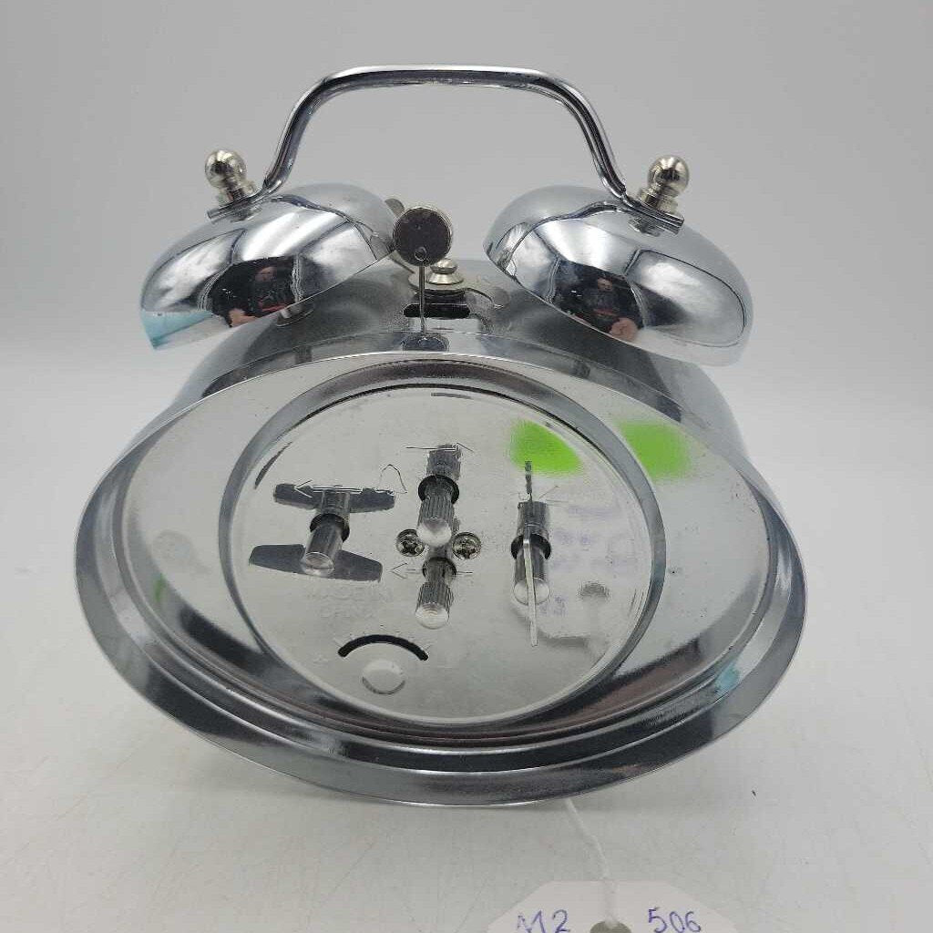 Wind up Alarm Clock working (M2) 506