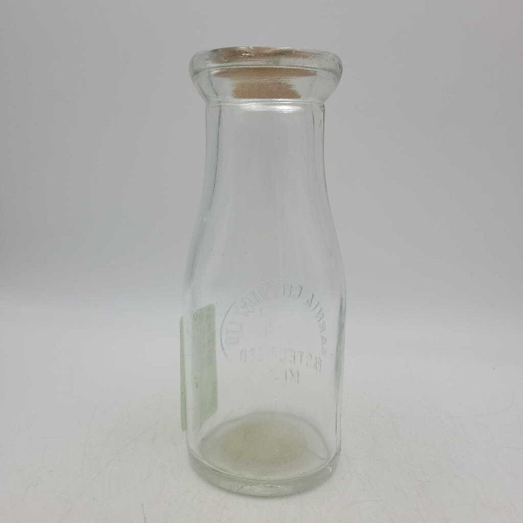 Sarnia Dairy 1/2 Pint Milk bottle embossed (YVO) 602