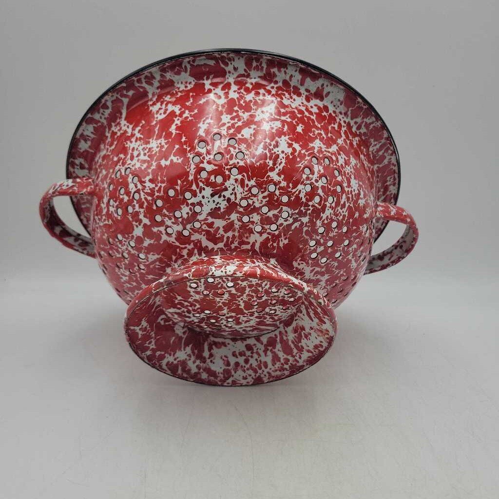 Red & white Granite Ware Colander (LOR)