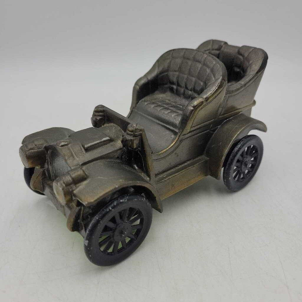1906 car Elyria savings Old metal Bank (TRE)