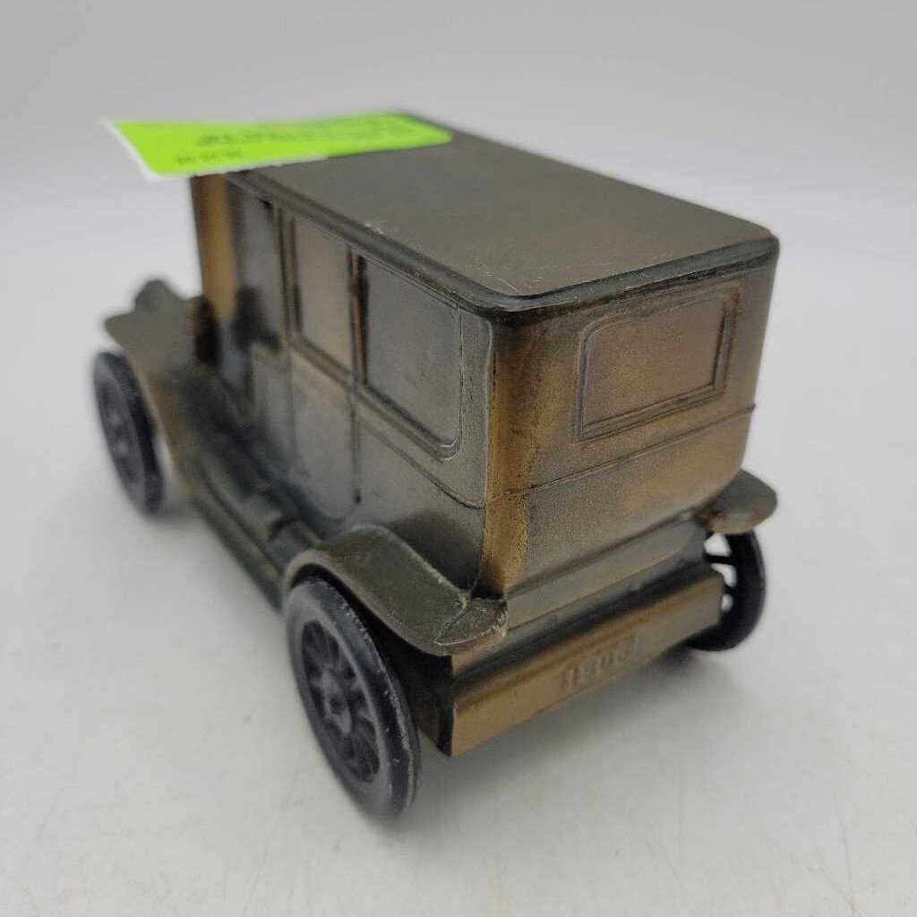 1908 car Elyria savings Old metal Bank (TRE)