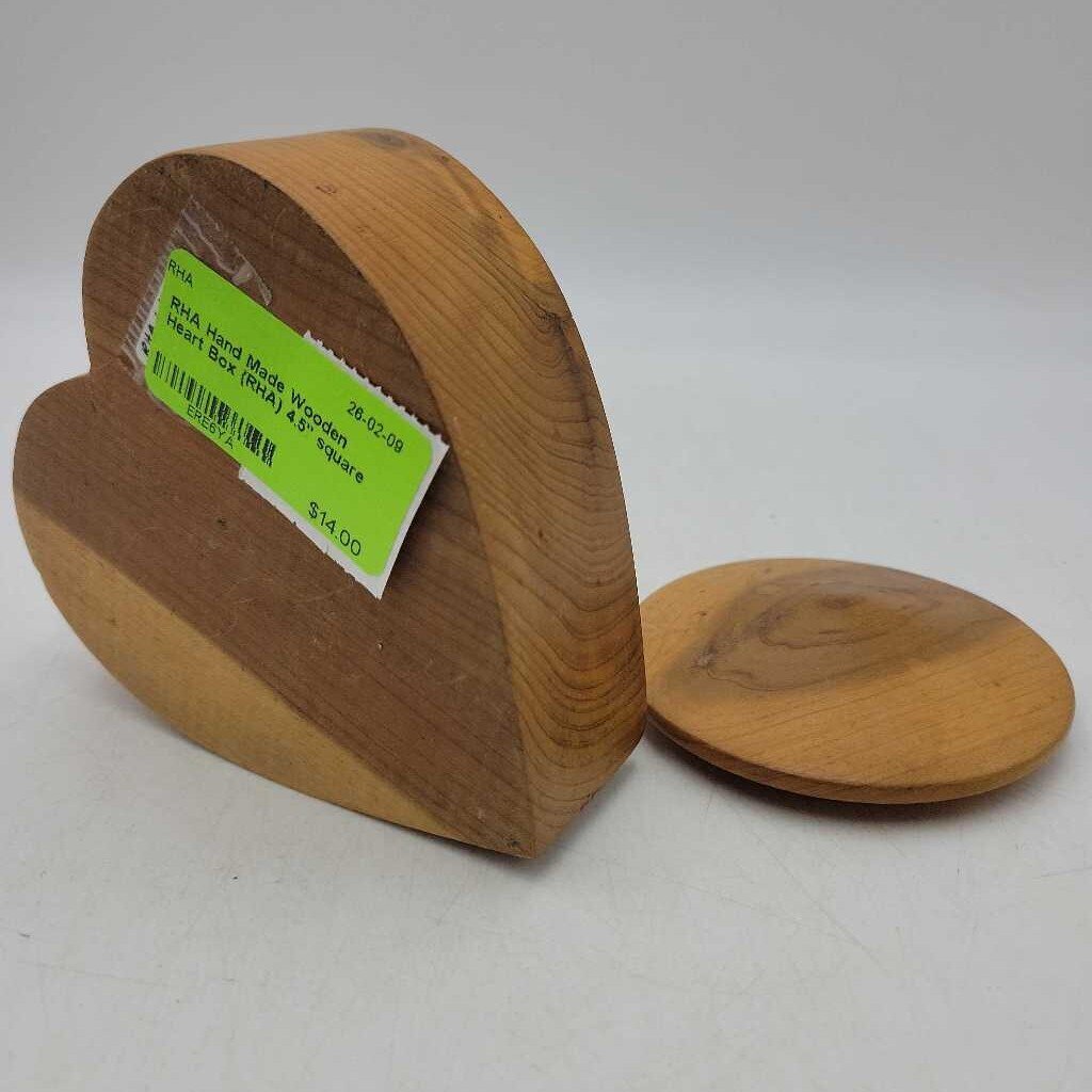 Hand Made Wooden Heart Box (RHA)