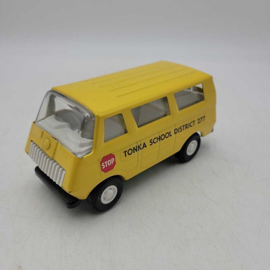 Tonka School Bus (JAS)