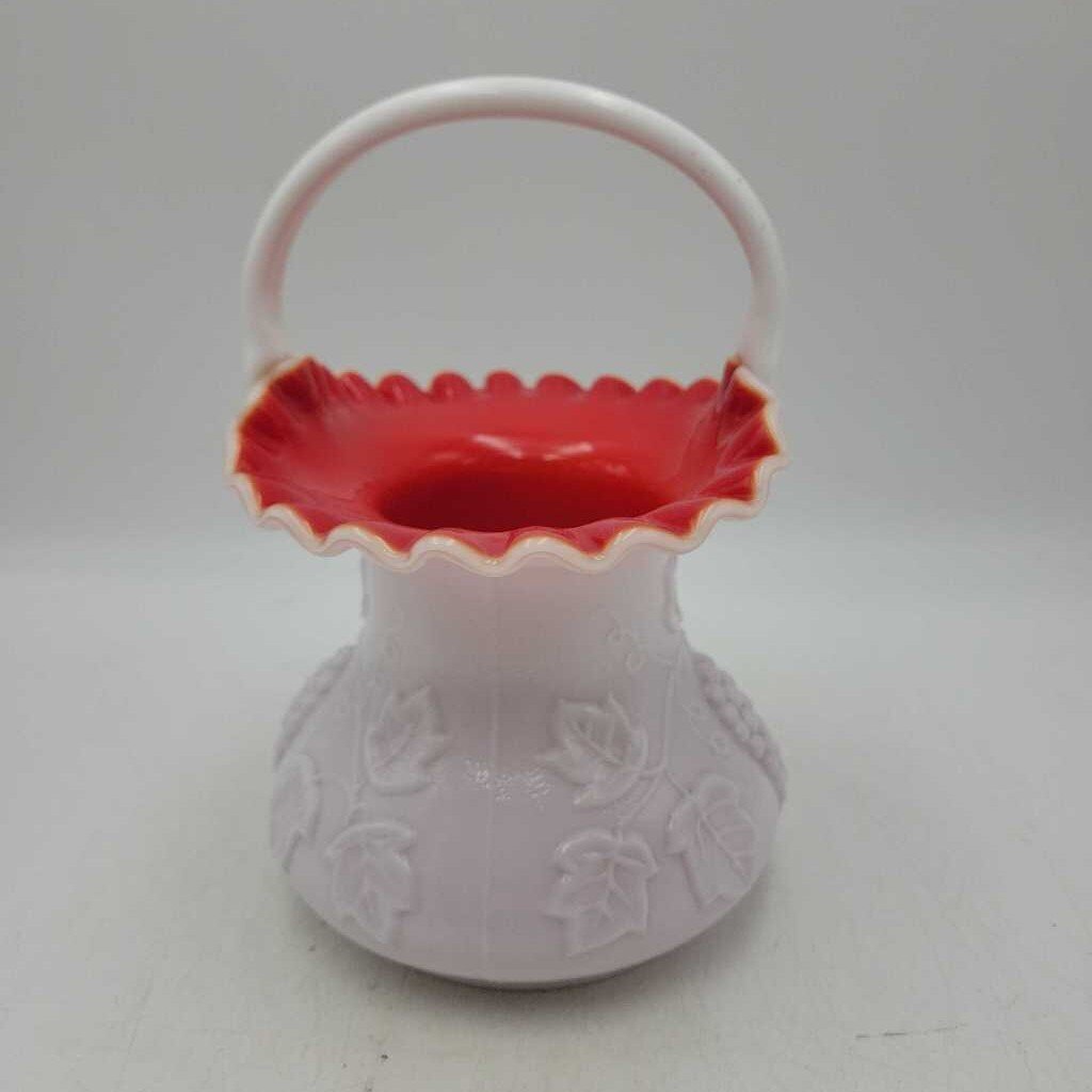 Red & white basket (LIND)