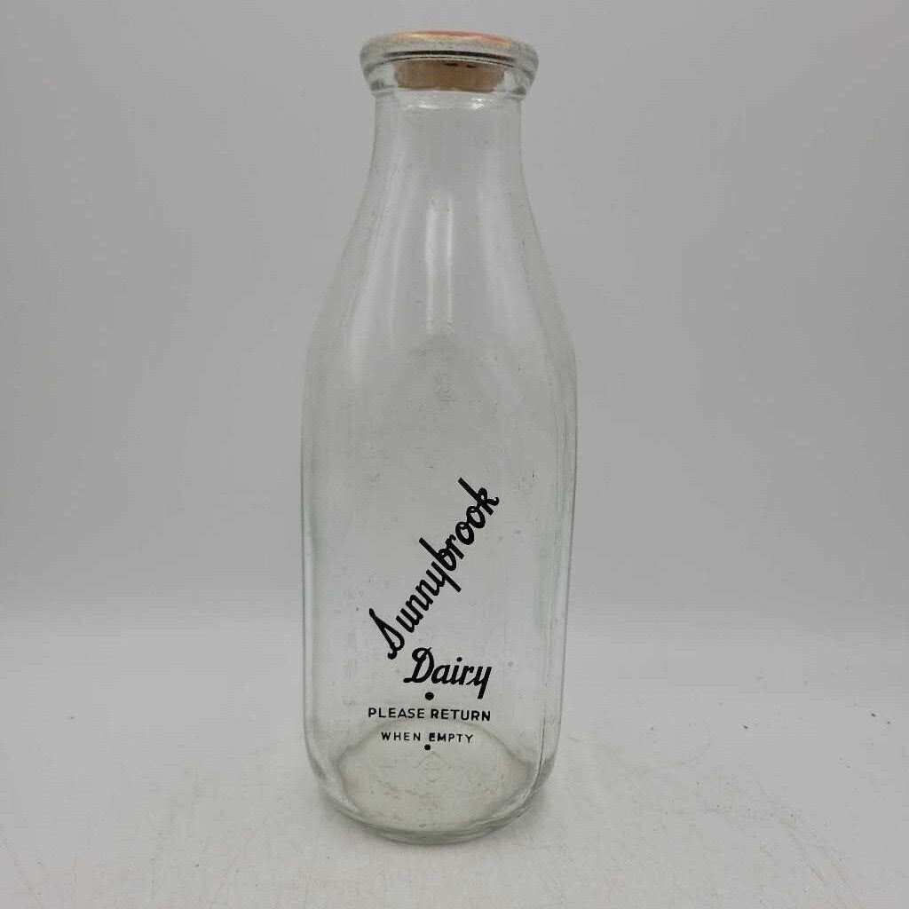 Sunnybrook Dairy Milk Bottle QT (JAS)