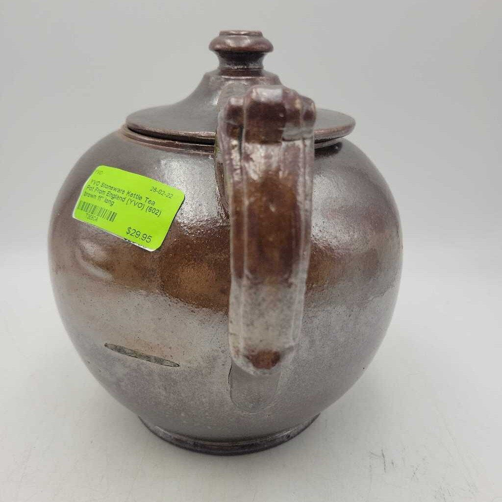 Stoneware Kettle Tea Pot From England (YVO) (602)