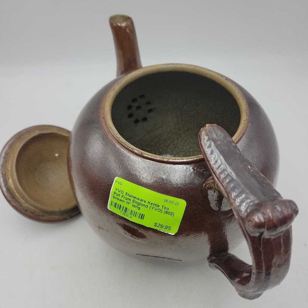 Stoneware Kettle Tea Pot From England (YVO) (602)