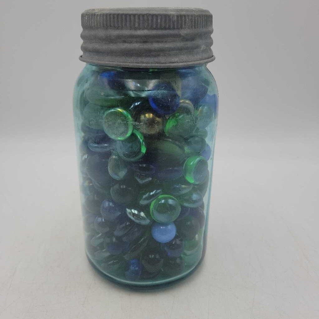 Crown Jar With glass beads (JAS)