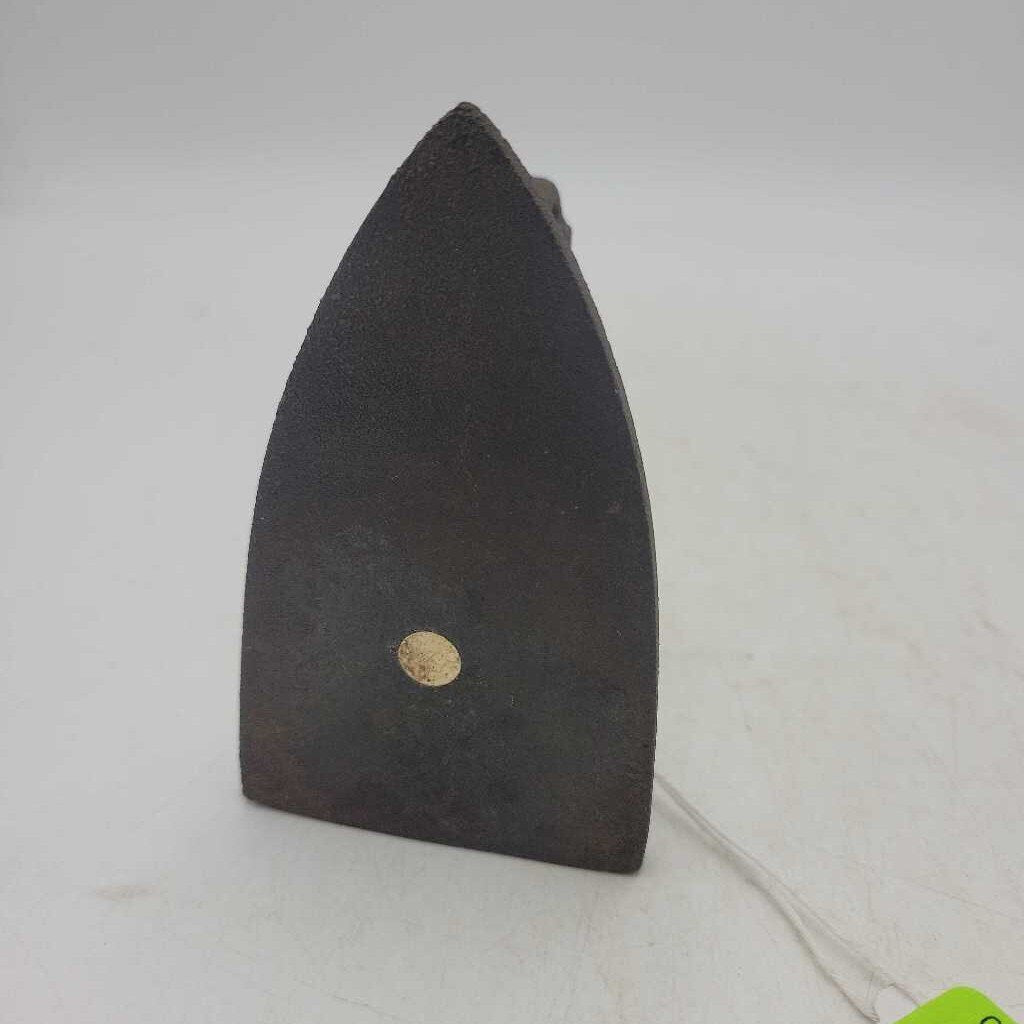 Miniature cat iron Sad Iron (JEF)