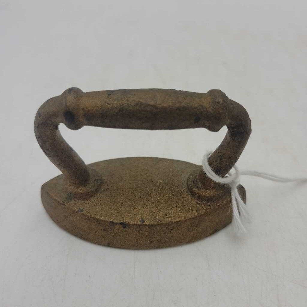 Miniature cat iron Sad Iron (JEF)