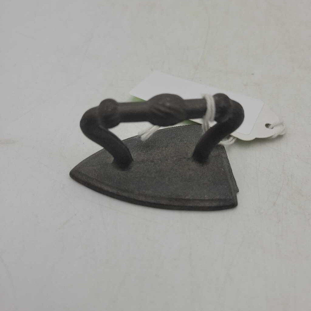 Miniature cat iron Sad Iron (JEF)
