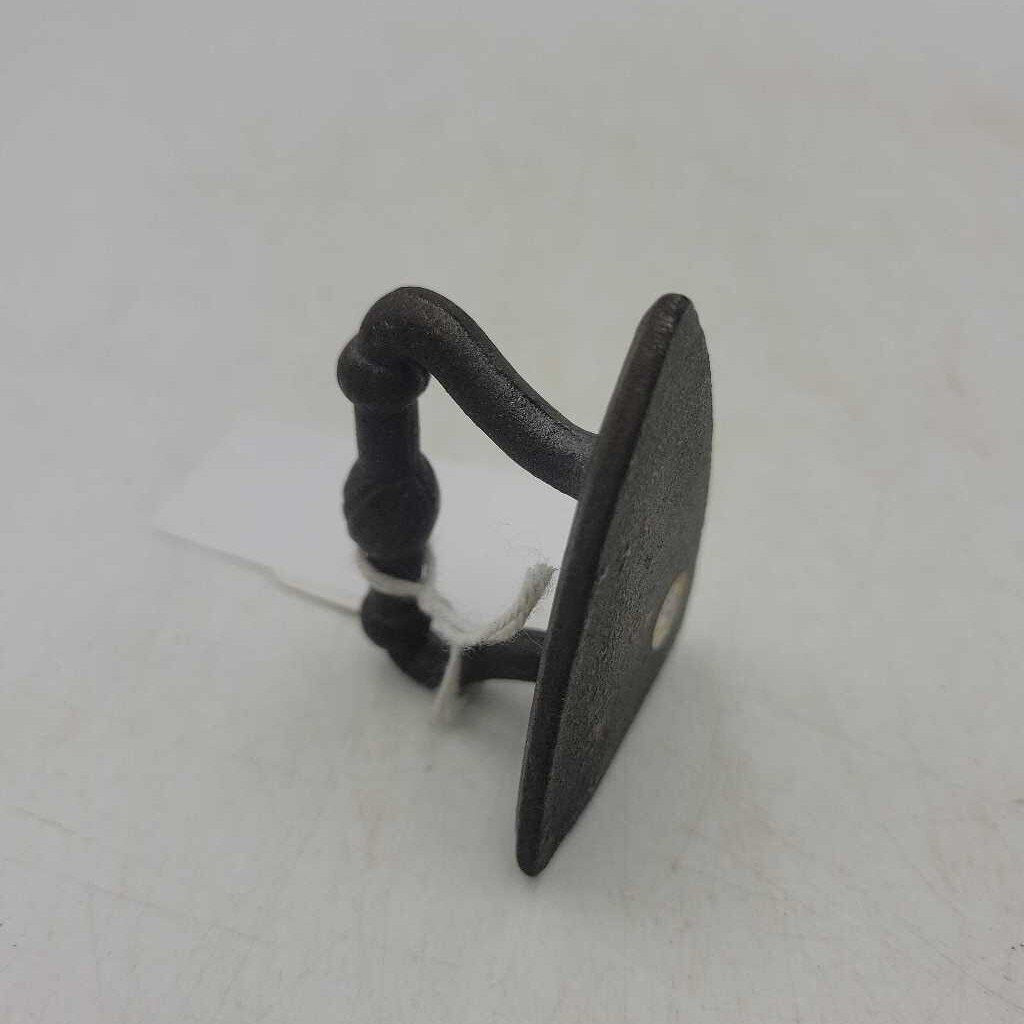 Miniature cat iron Sad Iron (JEF)