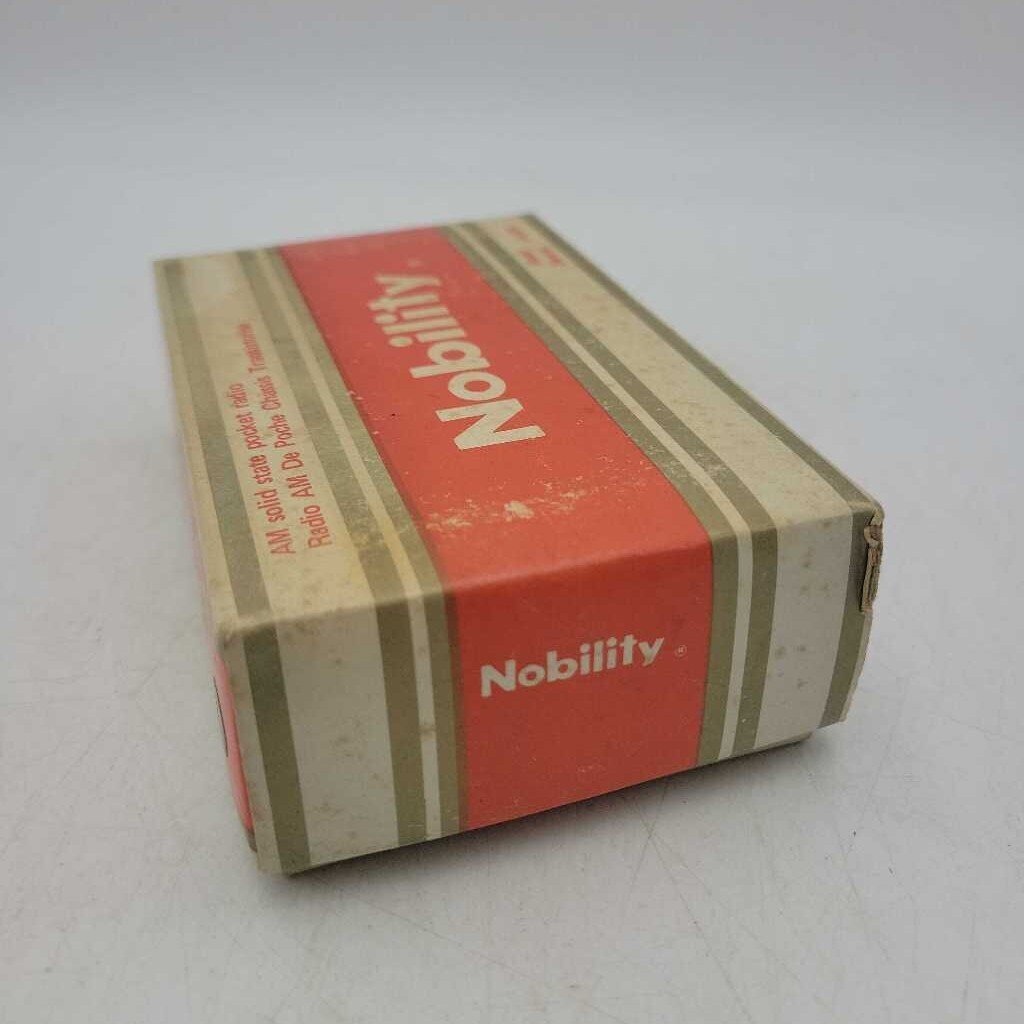 Nobility Transistor AM Radio (BS)