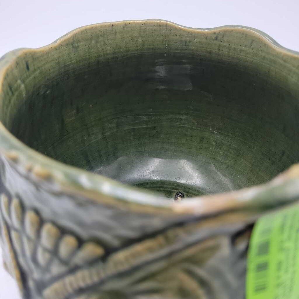 Brantford Pottery Owl Jardiner planter (JAS) as is