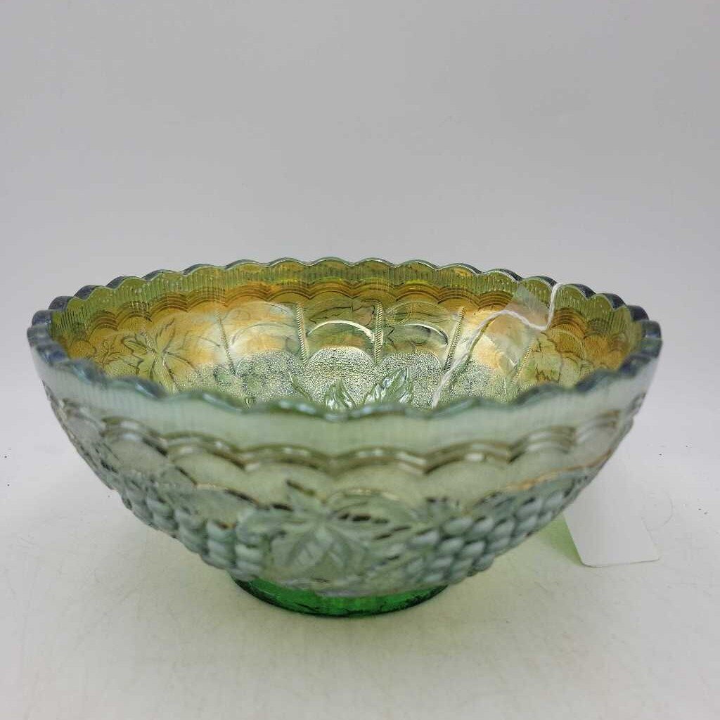 Carnival glass bowl Grape Pattern (DEB)