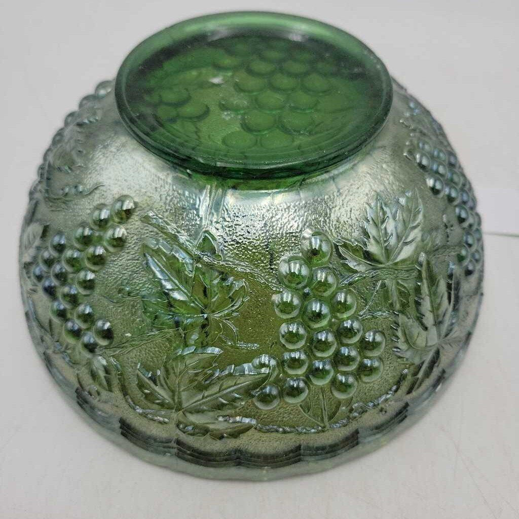 Carnival glass bowl Grape Pattern (DEB)