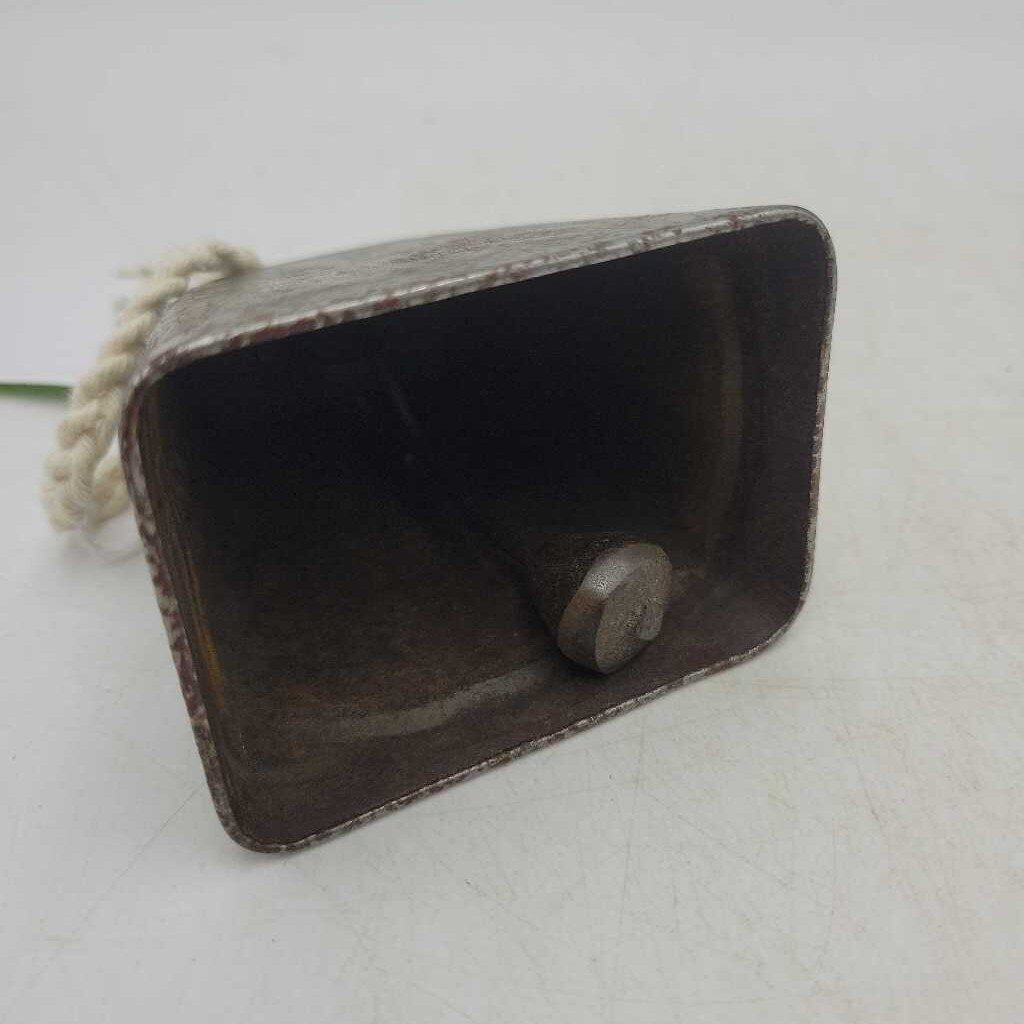 Metal small bell (BS)