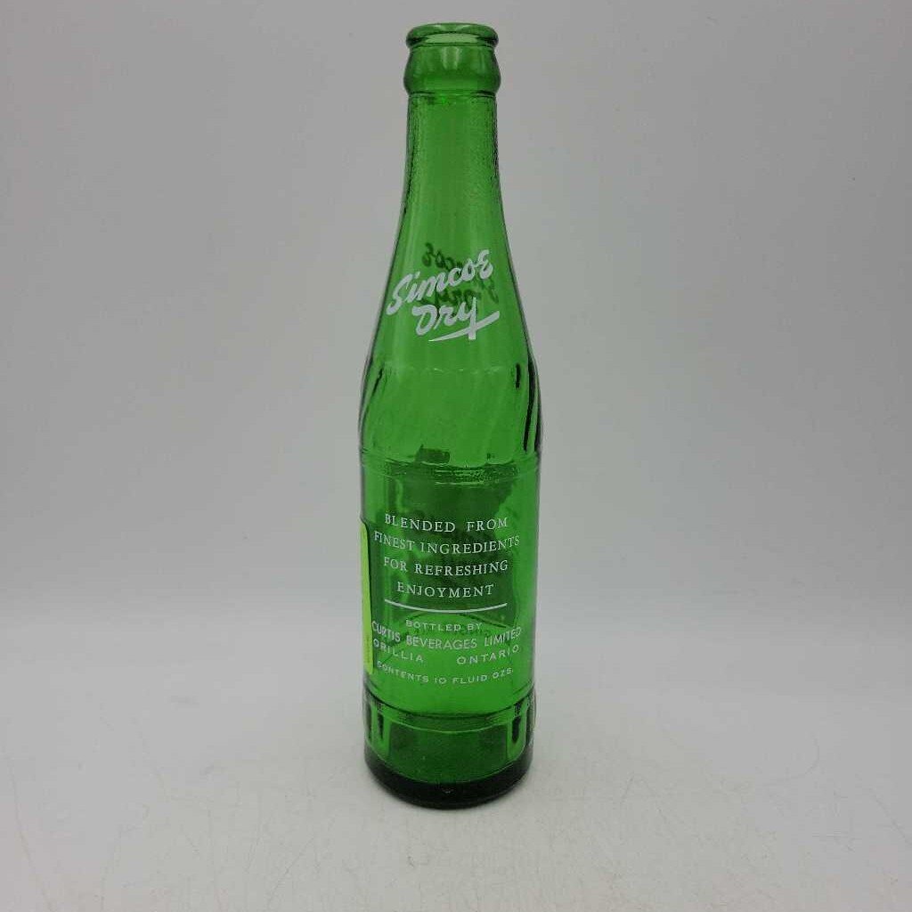 Simcoe Dry Barrie Beverage Bottle Alliston Ginger ale (JEF)