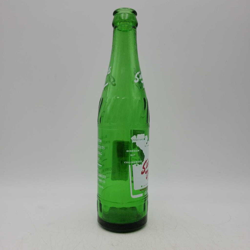 Simcoe Dry Barrie Beverage Bottle Alliston Ginger ale (JEF)