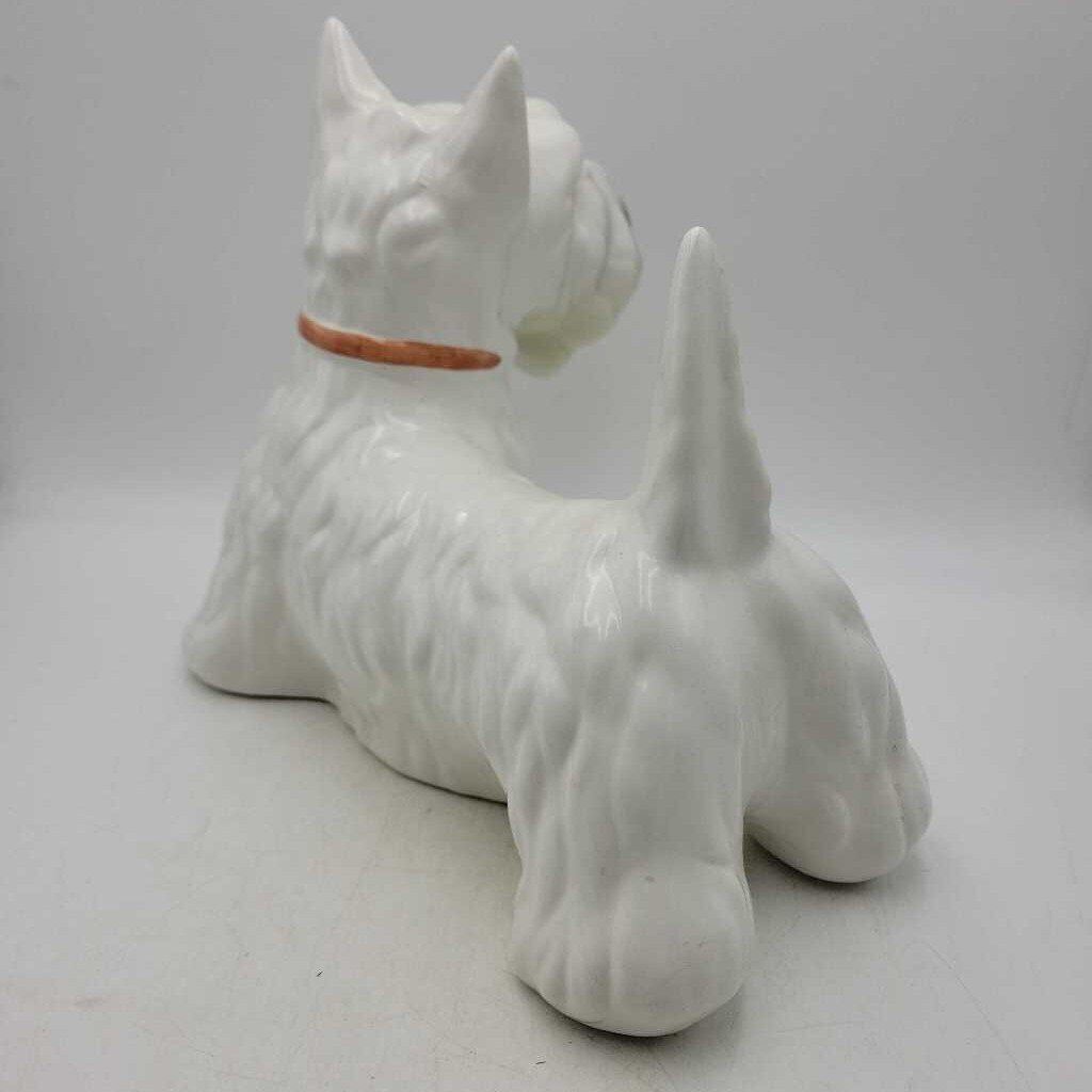 Scottish Terrier Dog Ceramic Figure (CAT) B989