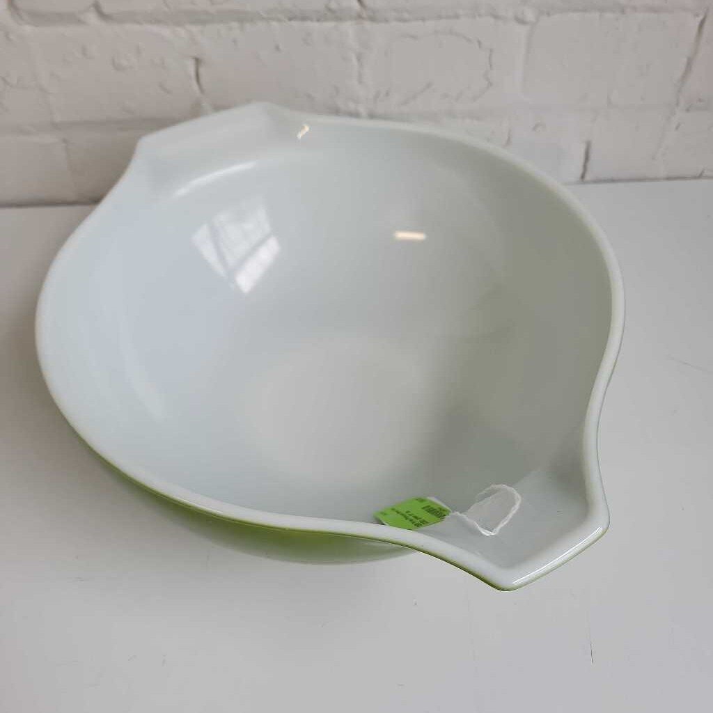 Pyrex Princess Bowl 444 (DEB)