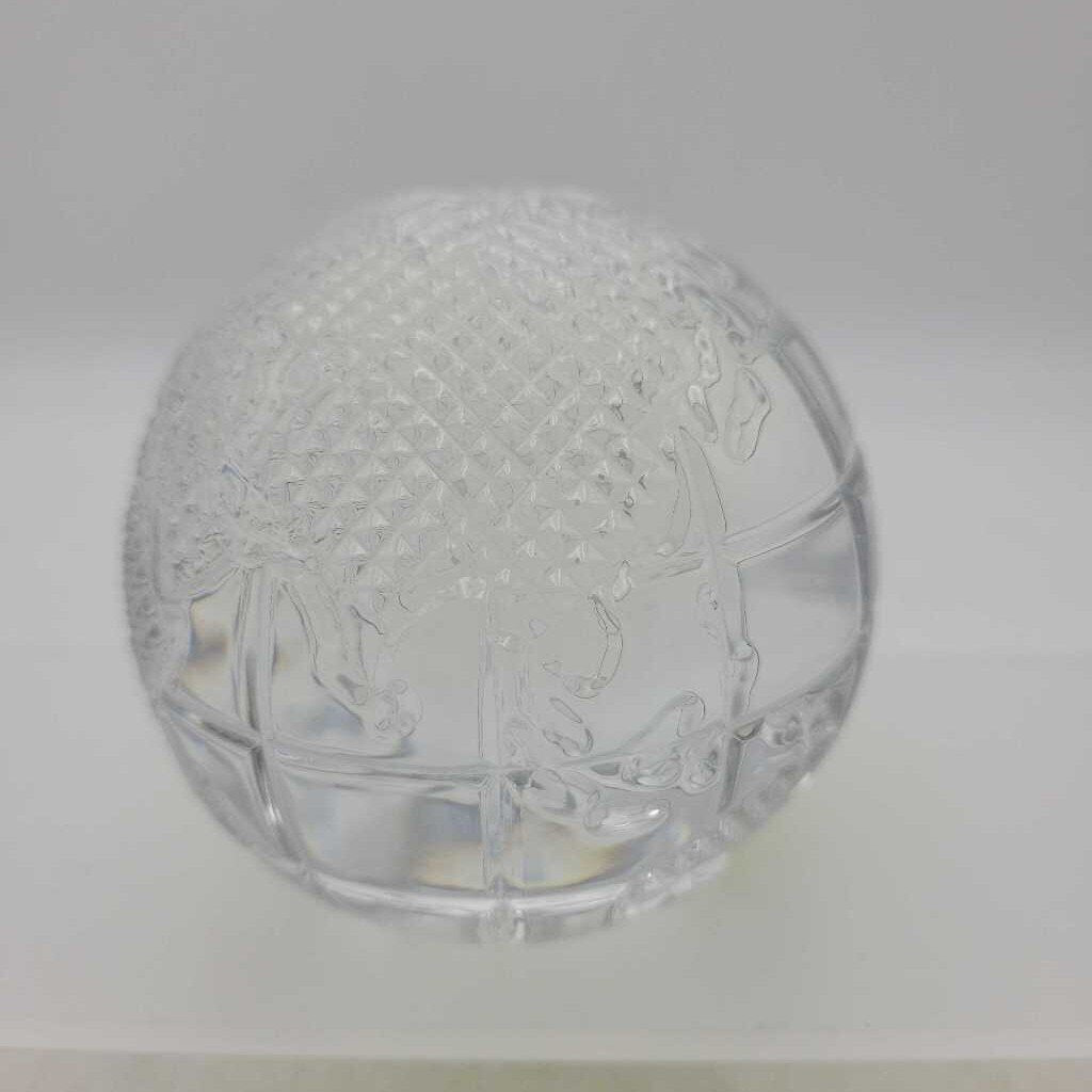 Waterford crystal globe paperweight SR (NUR)