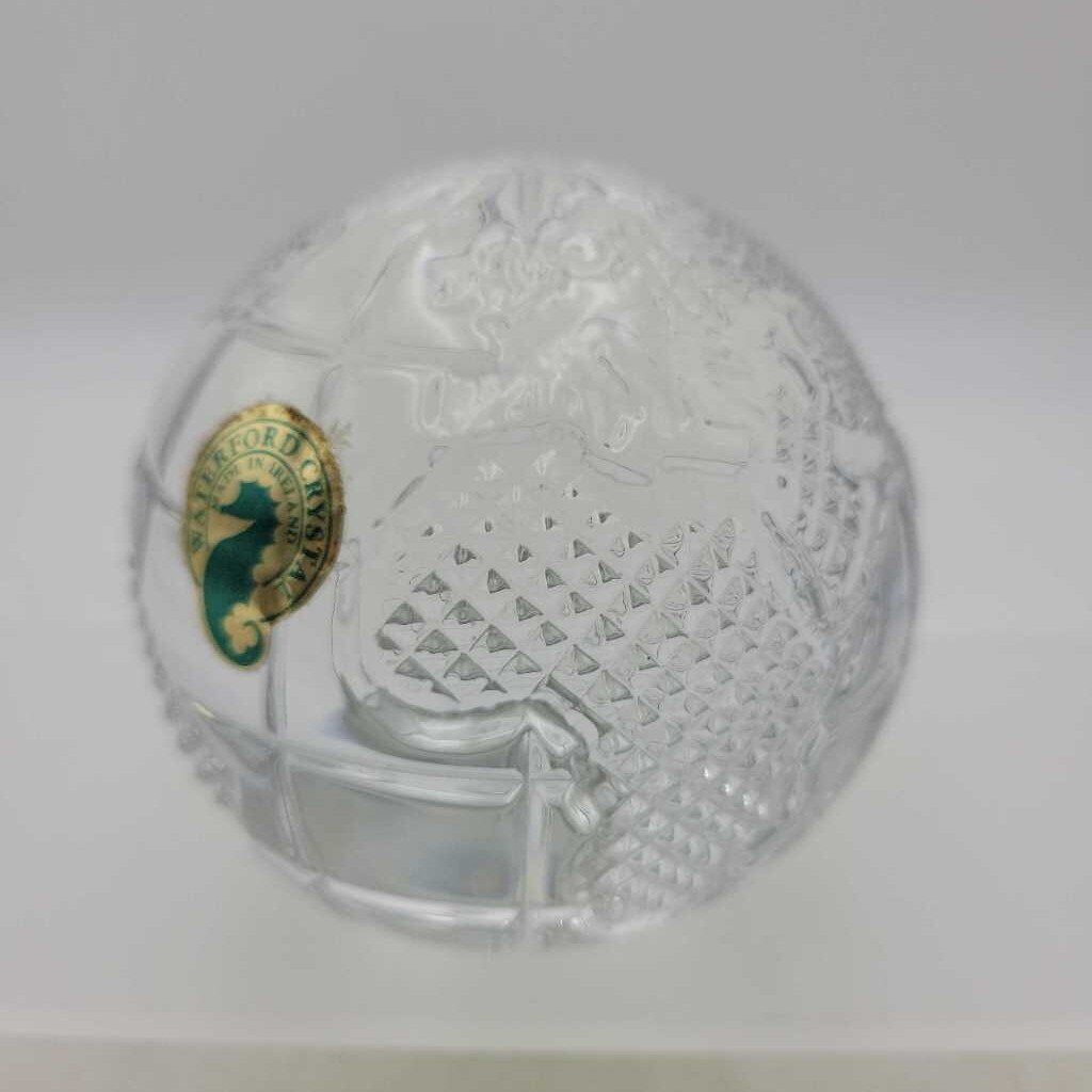 Waterford crystal globe paperweight SR (NUR)
