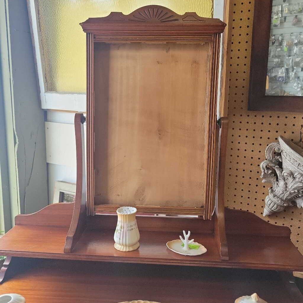 Antique Makeup Table (YVO) (603)